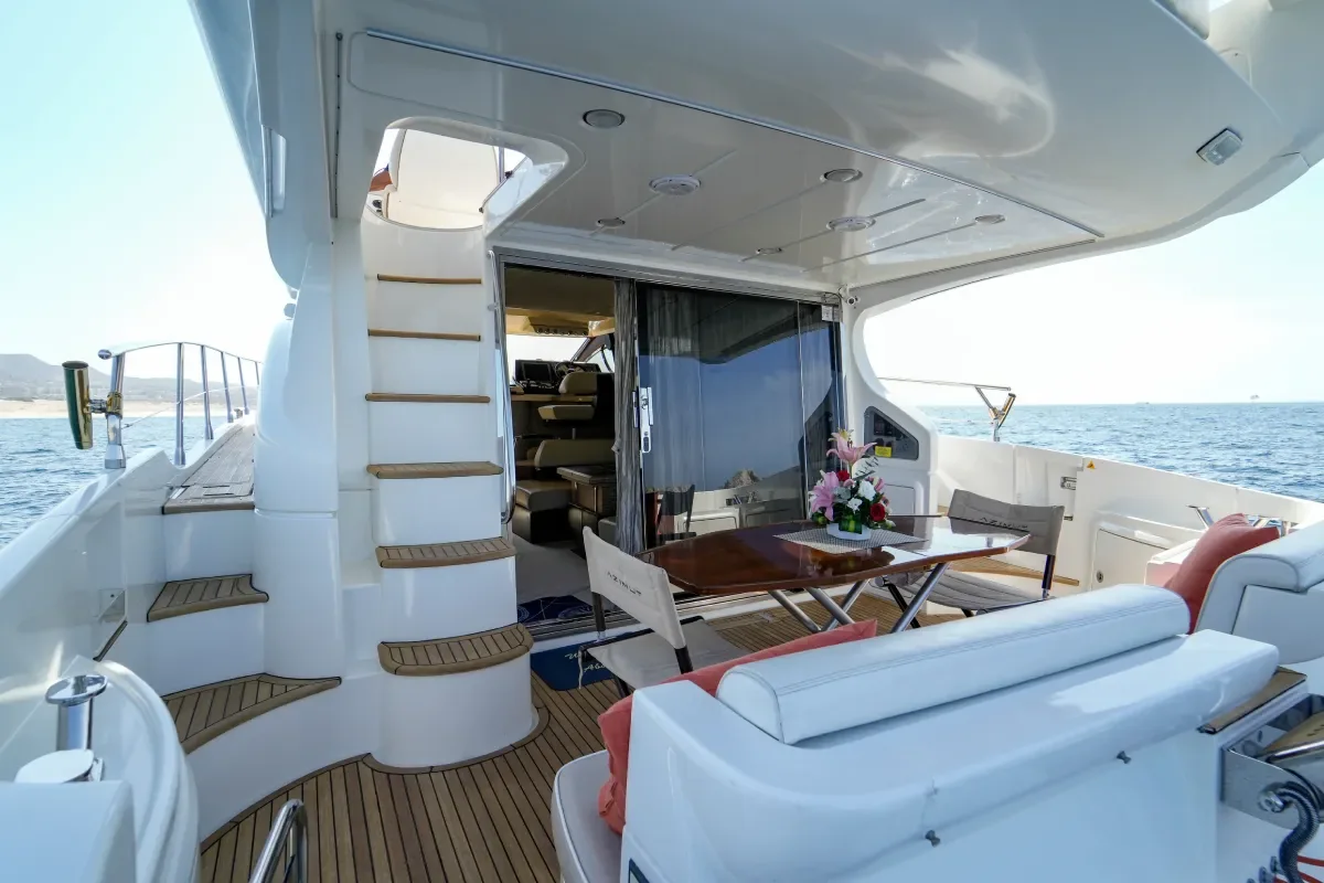 Aft deck and stairs up to the flybridge