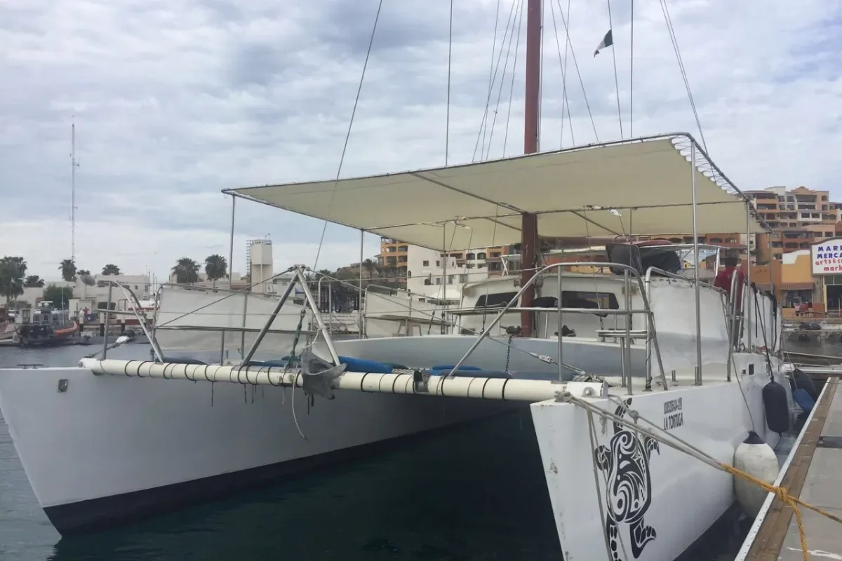 Open deck and netting of the 50' catamaran