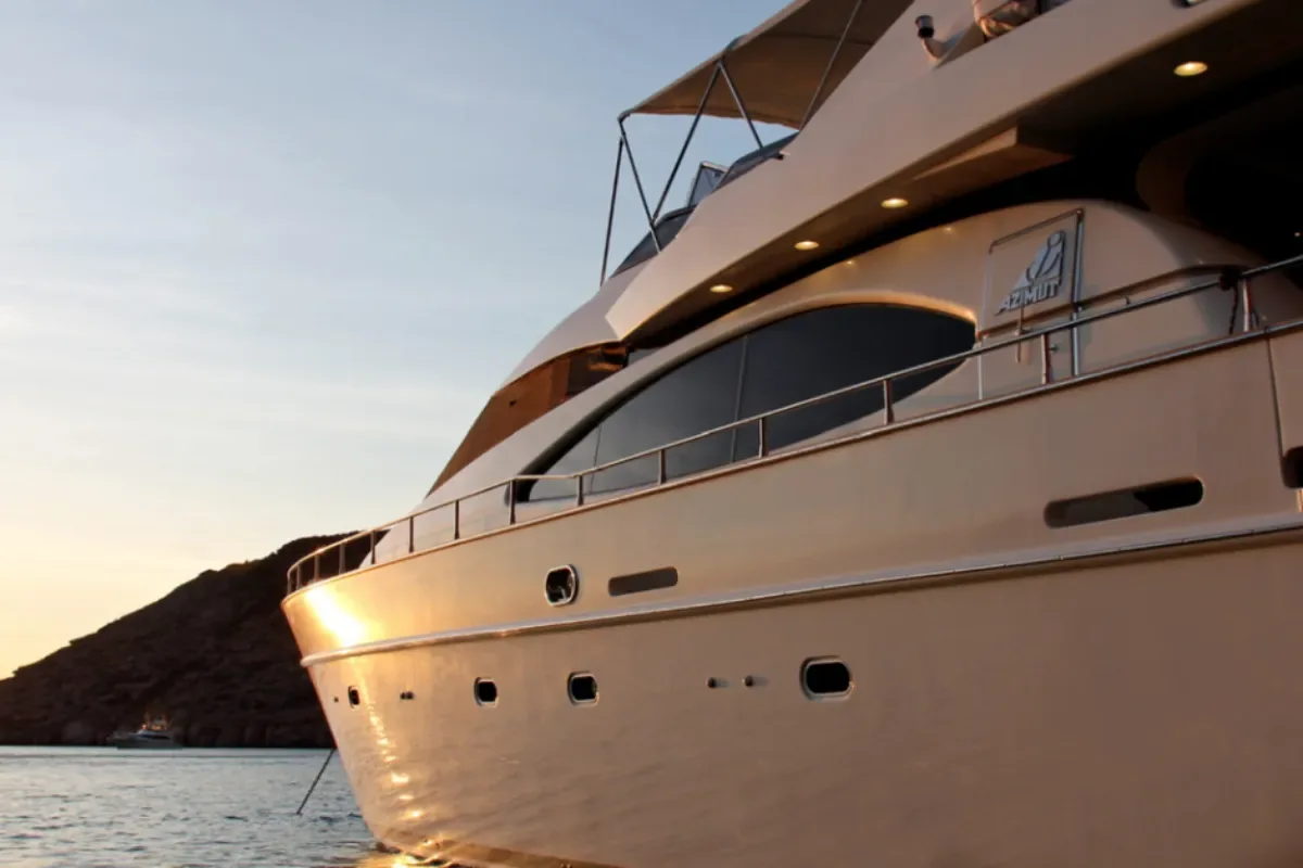 80' Azimut
