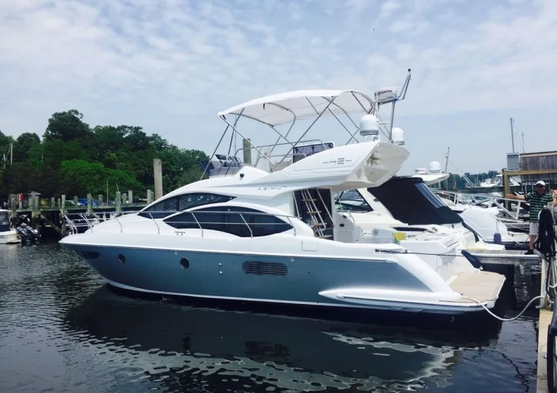 42 Azimut